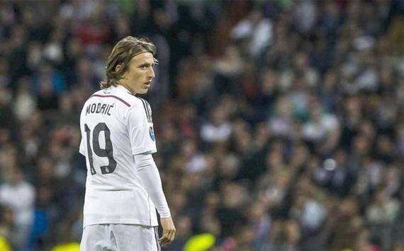 扑克中如何保持冷静（扑克对局中保持冷静的策略）