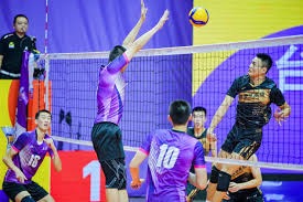 能从低谷坚持下来的利物浦球迷都不容易啊，转当曼联球迷是有多绝望22亮40回复