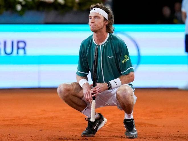 他的防守习 他的防守习